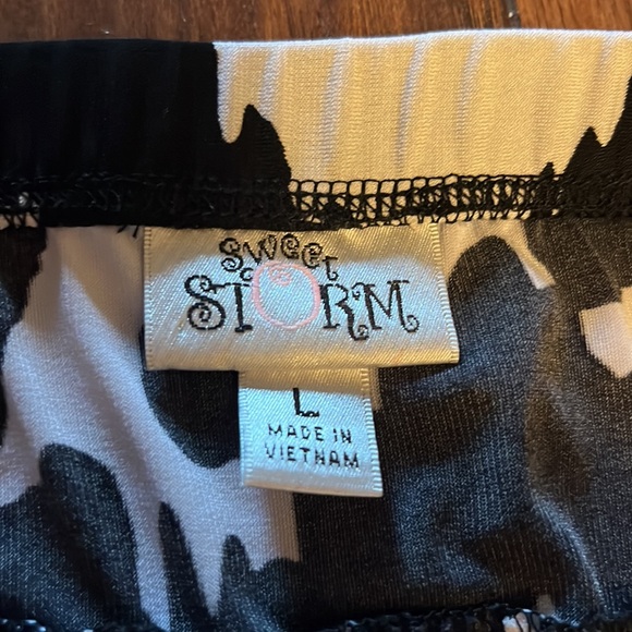 Aztec/animal style print dress - Picture 3 of 4